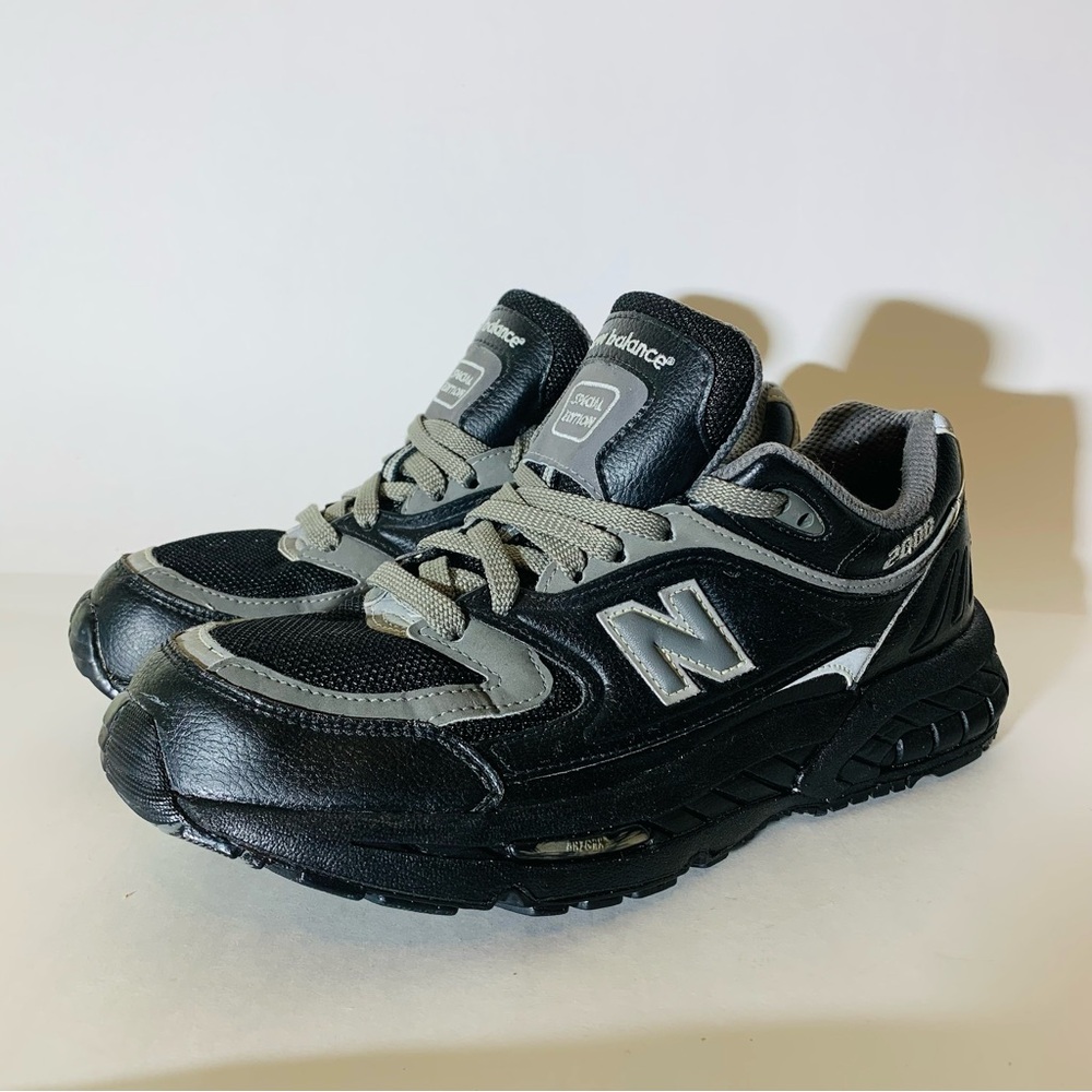 New Balance 2000 Special Edition